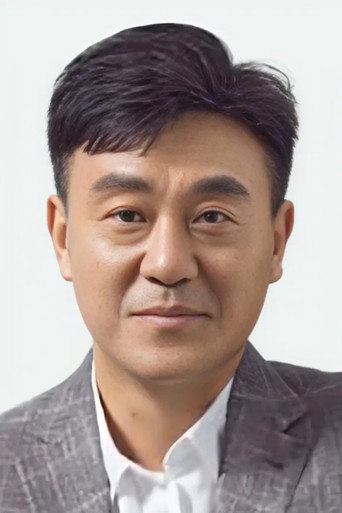 何冰